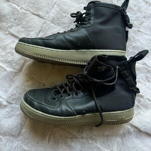 Nike Olive Green Women’s SF Air Force 1